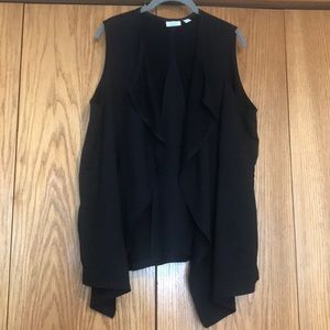 LOGO Lounge Cascade Vest w/ Coverstitched Pockets